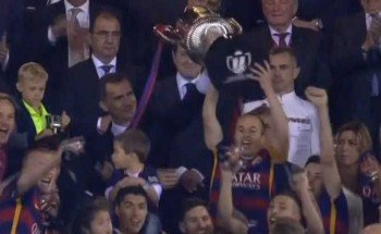 a casa con la copa