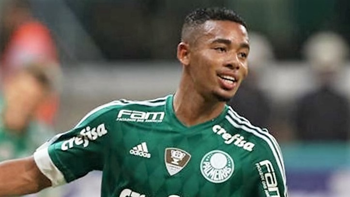 Gabriel Jesús, cerca del City