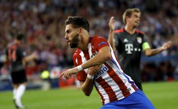 Yannick Carrasco interesa en el Barsa