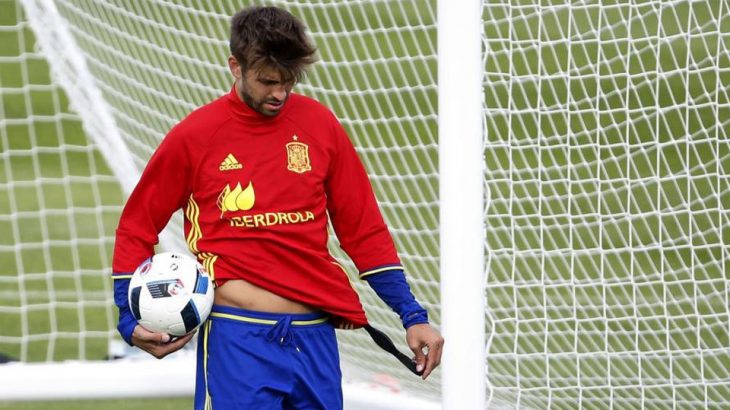 Piqué renunciará a la Selección española