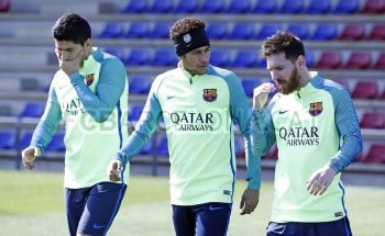 Barça volvió a entrenar pensando en Valencia
