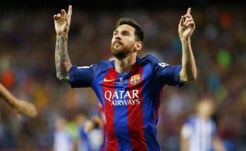 Messi renovó con el Barcelona