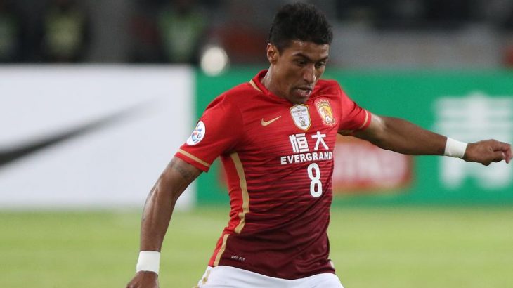 Paulinho espera la decisión de los chinos